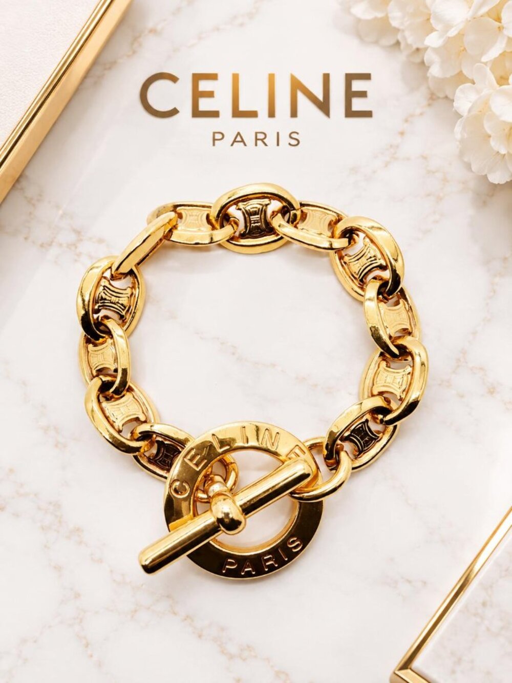 Authentic CELINE Paris Gold Tone Chunky Chain Bracelet Logo Toggle Clasp Vintage